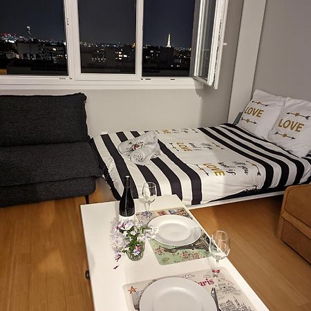 Charming Studio With Eiffel View París Exterior foto