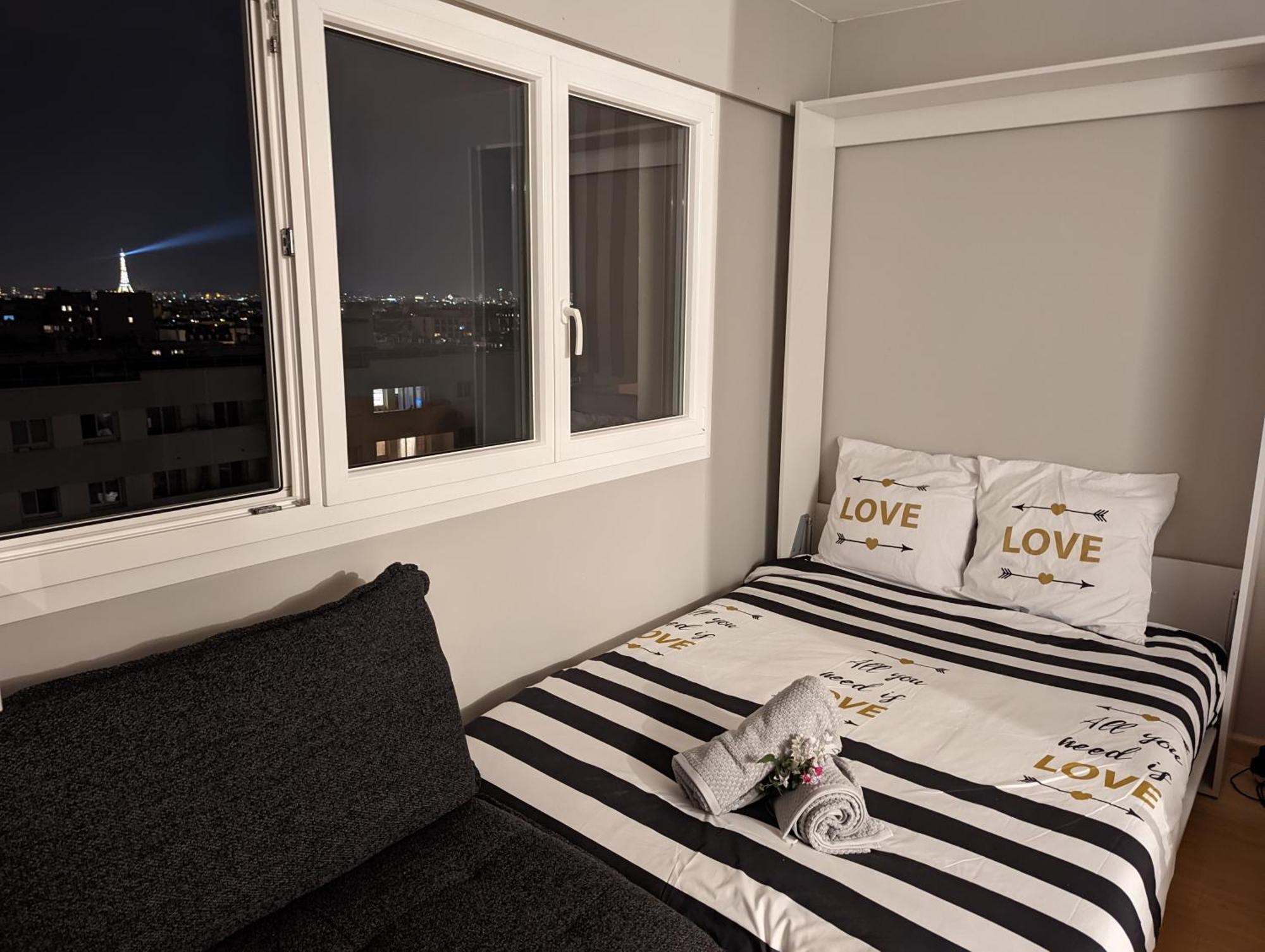 Charming Studio With Eiffel View París Exterior foto
